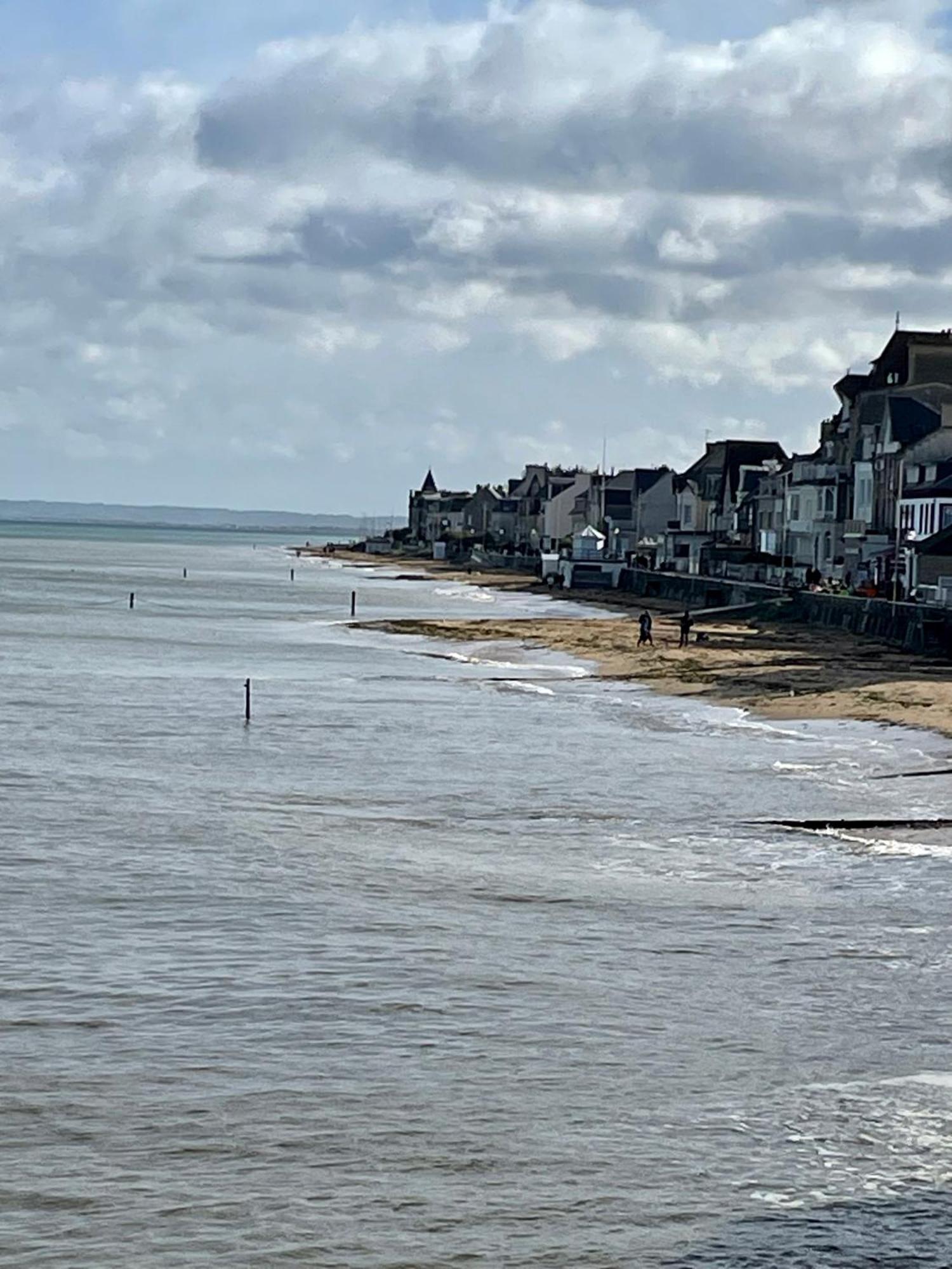 Saint-aubin-sur-mer: Bel Traversant *